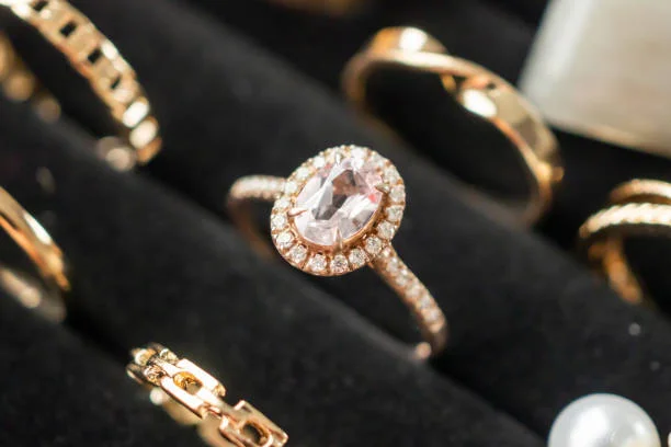 anillos con diamantes