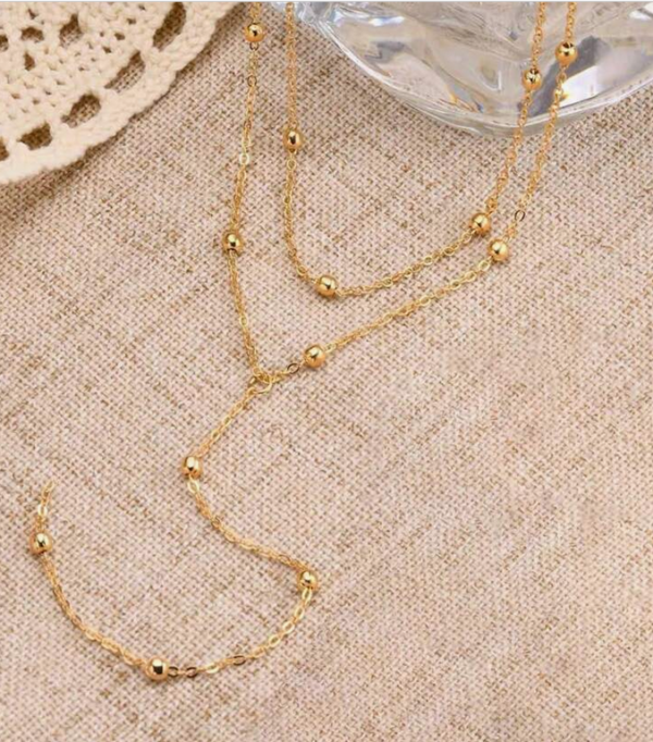 collares dorados